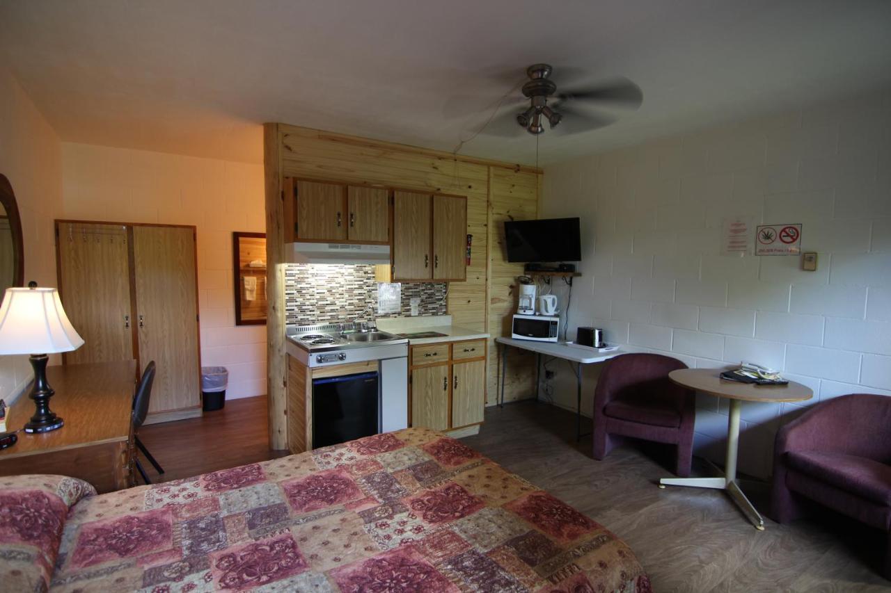 Motel Lennoxville Σέρμπρουκ Εξωτερικό φωτογραφία