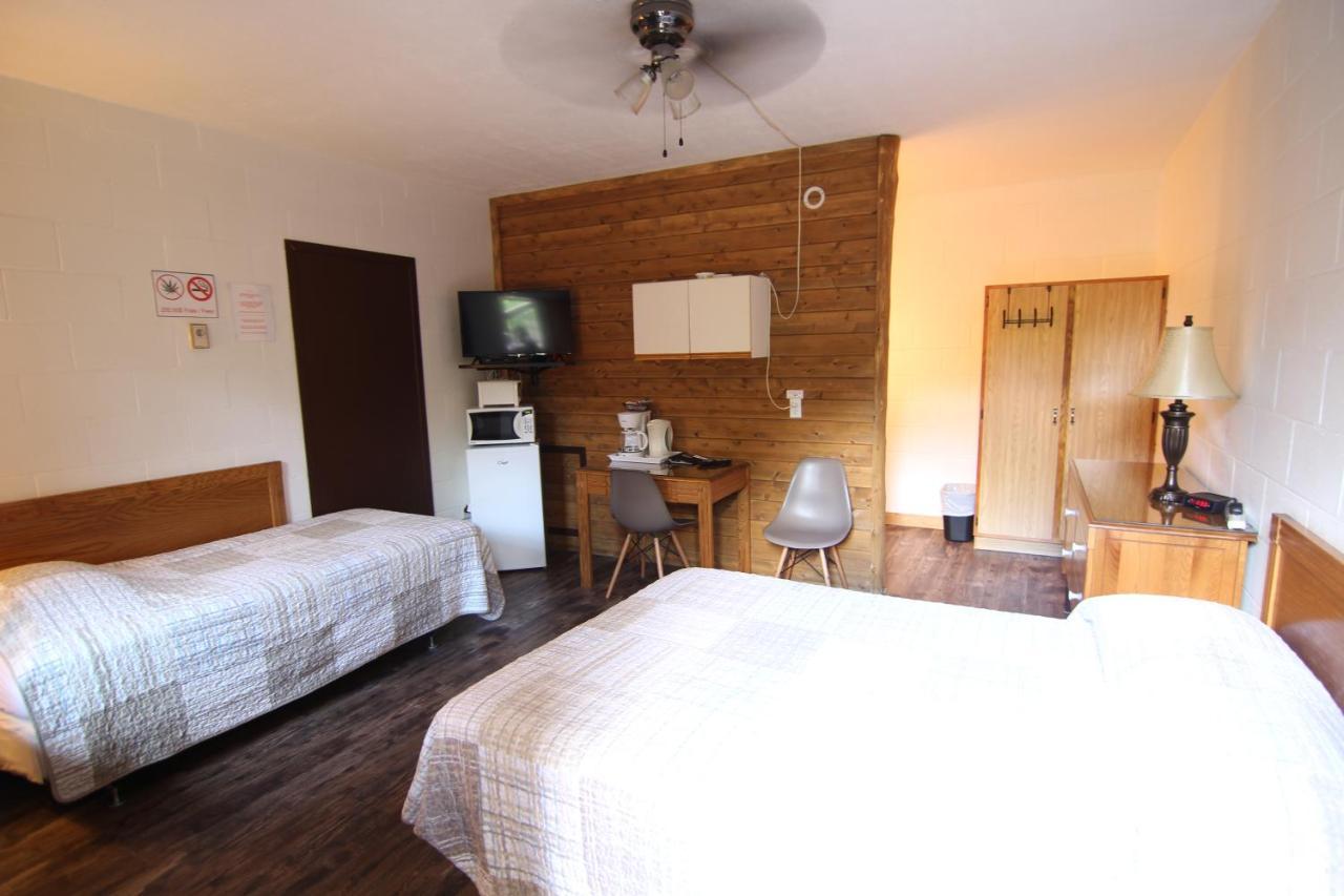Motel Lennoxville Σέρμπρουκ Εξωτερικό φωτογραφία