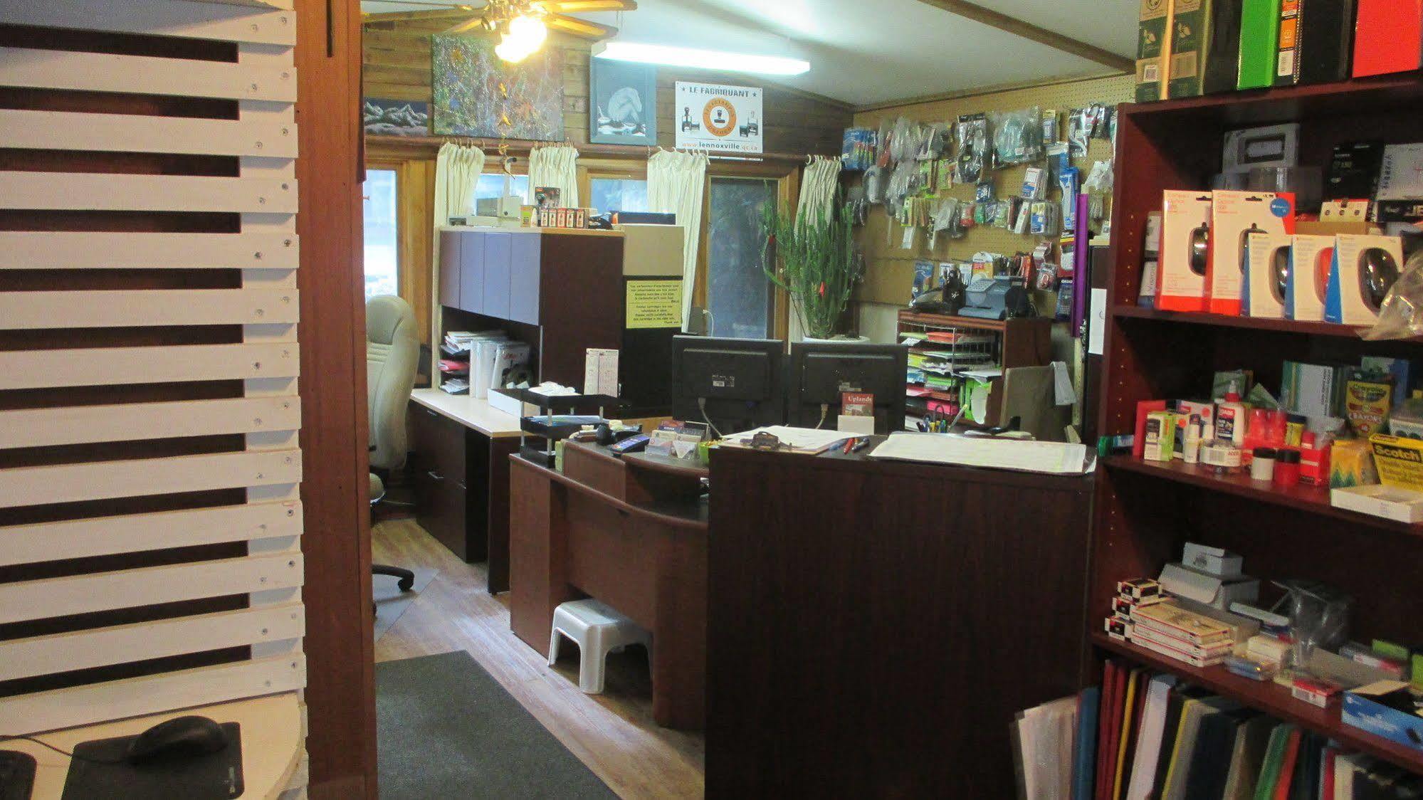 Motel Lennoxville Σέρμπρουκ Εξωτερικό φωτογραφία